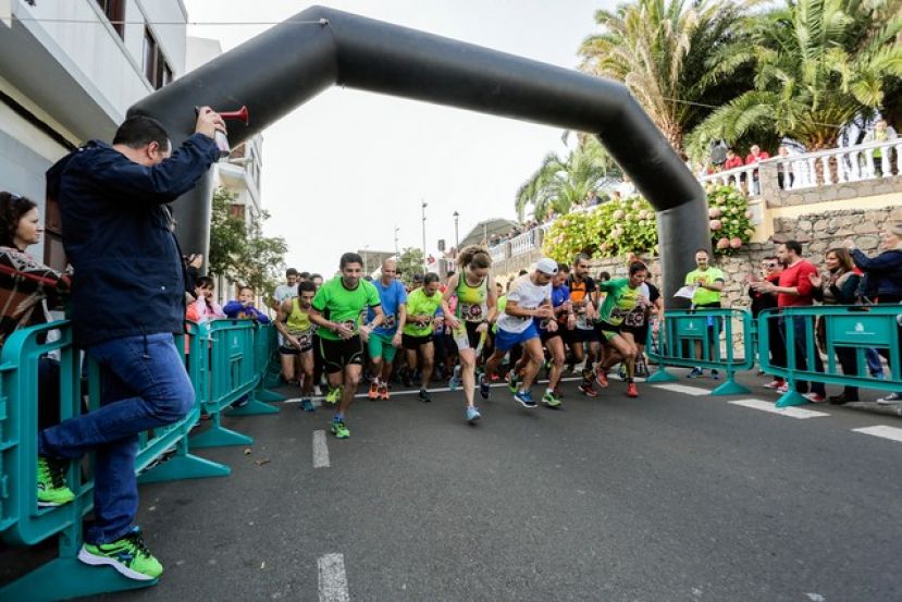 Exitosa jornada deportiva y navide&ntilde;a en la  III Carrera Dulce Villa de Moya