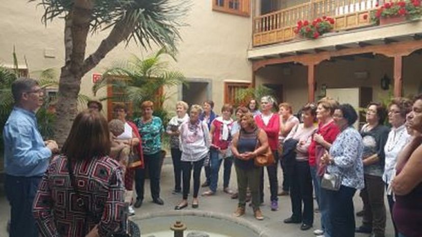 La Universidad Popular de Guía realizó una visita  al municipio de Telde
