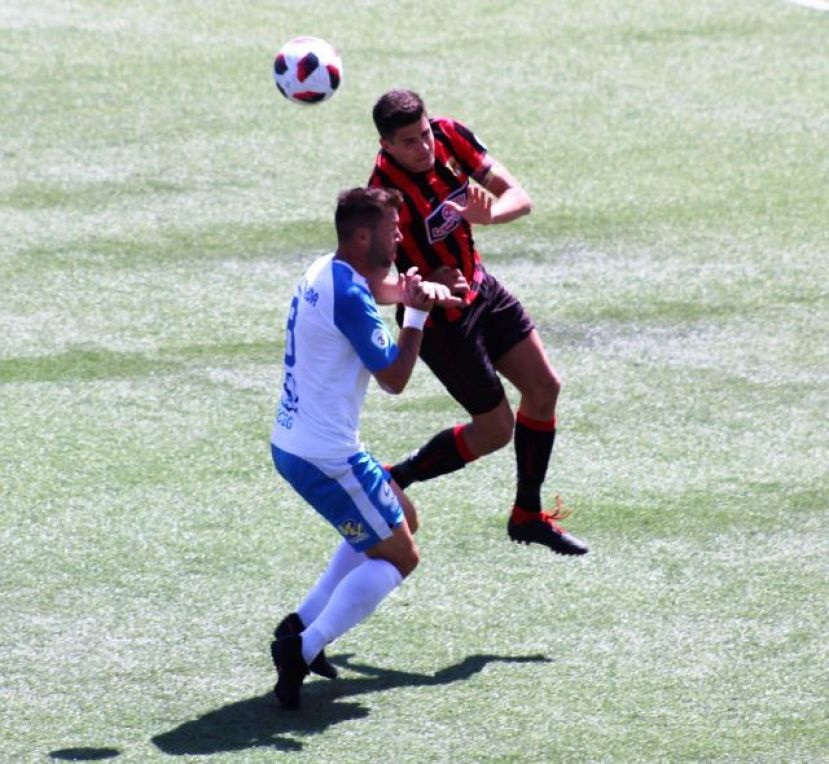 Fútbol 3ª División: El Viera, a empezar el año con buen pie ante el Buzanada