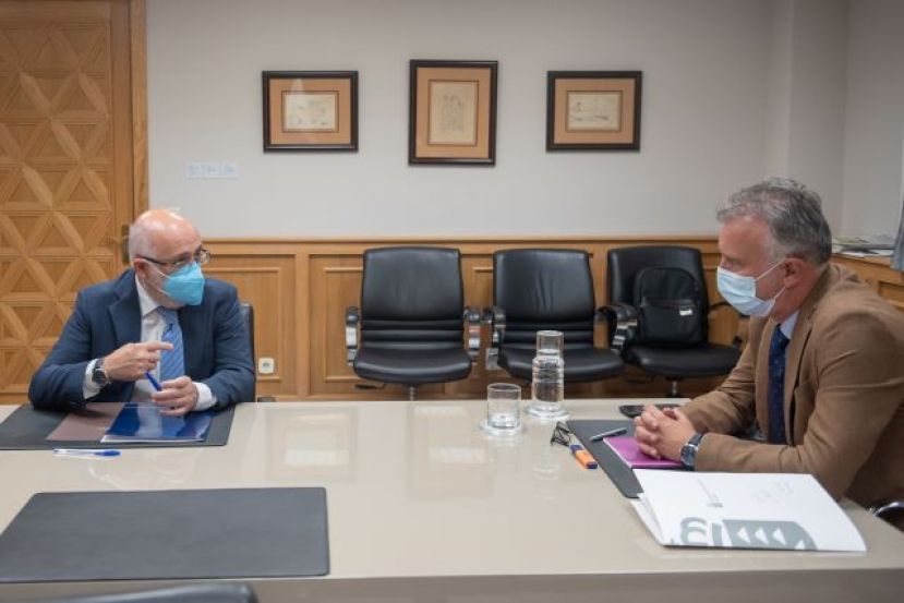 Artículo de Opinión: Gran Canaria reclama decisiones, por Antonio Morales Méndez