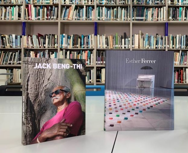 El CAAM presenta los tres cat&aacute;logos dedicados a C&eacute;sar Manrique