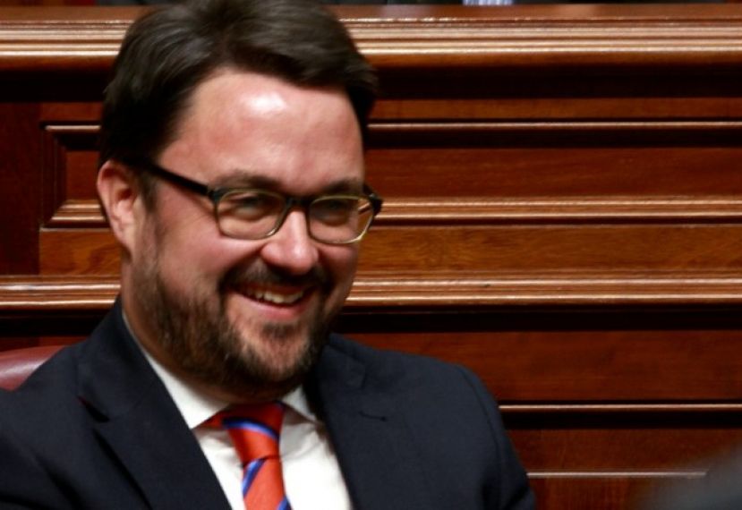 Asier Antona exige a Clavijo &ldquo;aprovechar el viento a favor&rdquo; para apuntalar el empleo