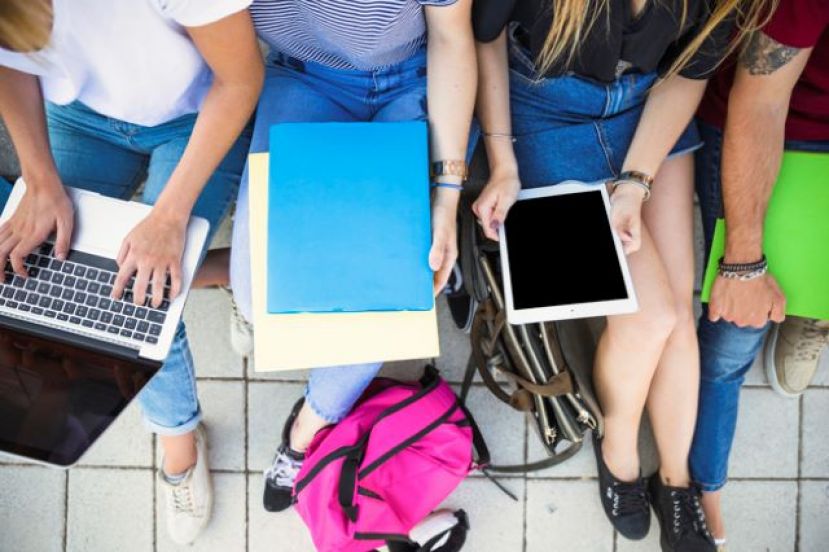 Educaci&oacute;n ampl&iacute;a el plazo de presentaci&oacute;n de solicitudes de becas universitarias