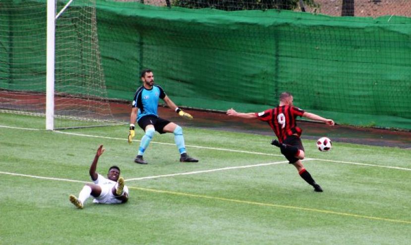 F&uacute;tbol 3&ordf; Divisi&oacute;n: El Uni&oacute;n Viera busca su primer triunfo ante un necesitado Tenisca