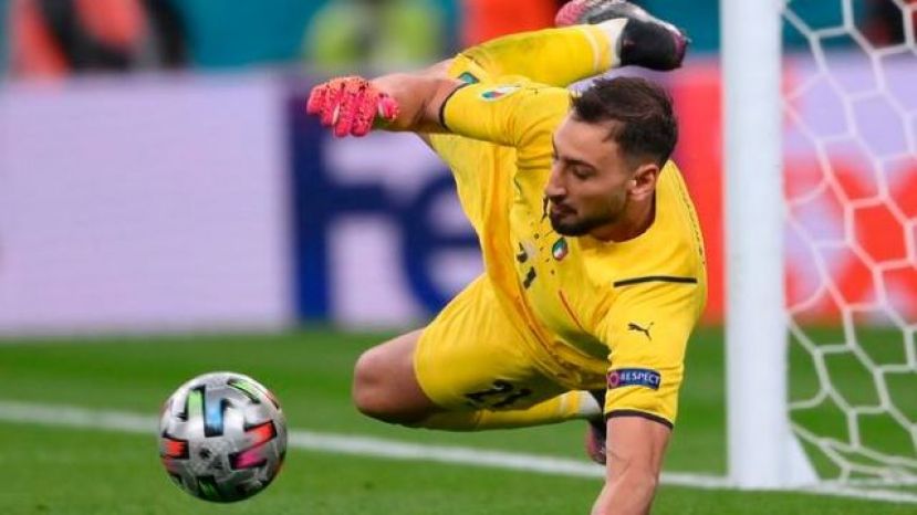 Final de la Euro Italia-Inglaterra: cinco &quot;partidos en el partido&quot;