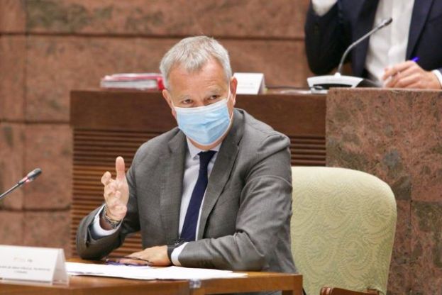 Obras P&uacute;blicas finalizar&aacute; en noviembre el nuevo puerto de Playa Blanca