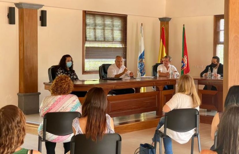 La Gomera: Presentación de las líneas de ayuda a los autónomos y pymes