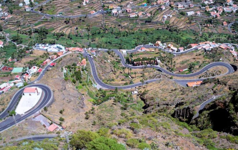 La Gomera: El Cabildo saca a exposición la mejora de la GM-1 en Valle Gran Rey