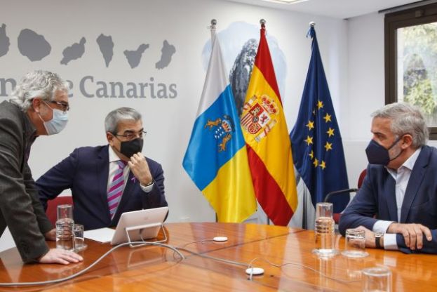 Rodr&iacute;guez analiza con la ULPGC el papel de las universidades en la era post-covid