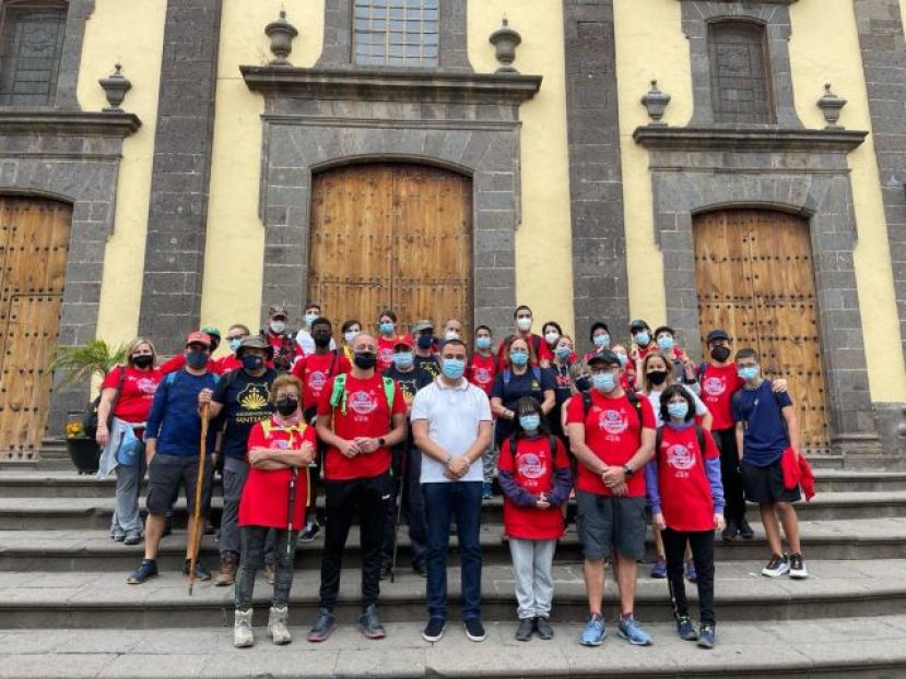 Pedro Rodr&iacute;guez recibi&oacute; hoy a los peregrinos de la Fundaci&oacute;n Peque&ntilde;o Valiente