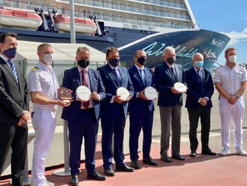 Las Palmas inicia la temporada de cruceros y ser&aacute; la &ldquo;prueba piloto&rdquo; en Espa&ntilde;a