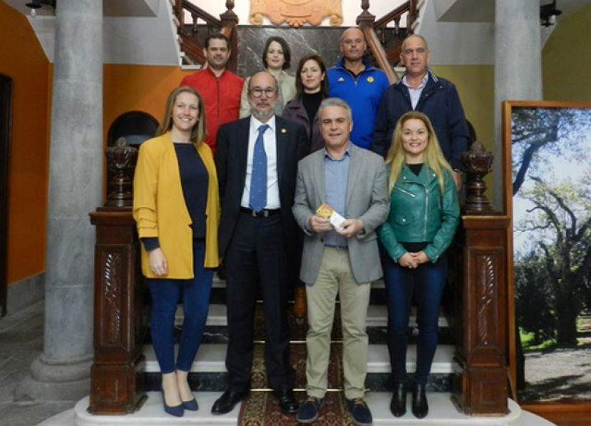 Teror: El CB Gran Canaria hace entrega de 100 entradas para el derbi de este domingo