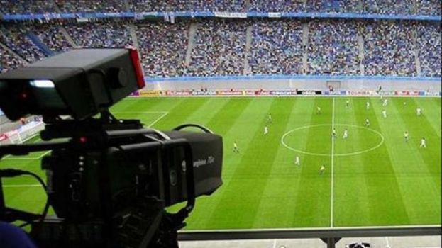 LaLiga se propone lanzar su propia TV para abaratar el f&uacute;tbol