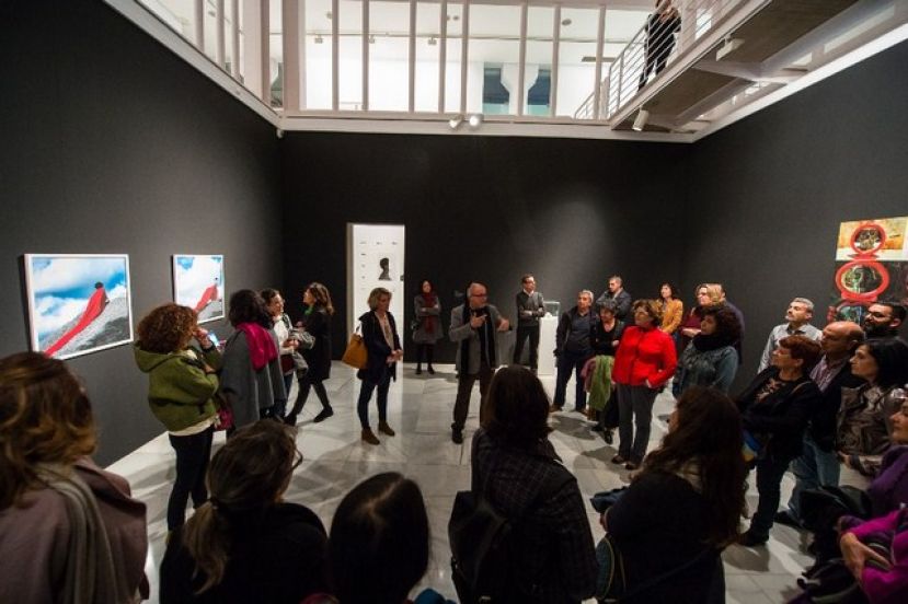 Visita a la exposición ‘El iris de Lucy’ de artistas africanas