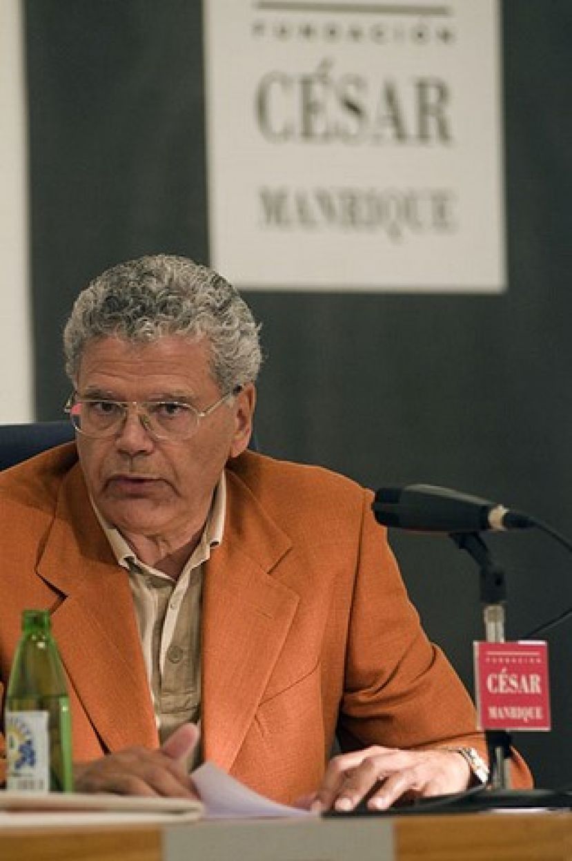 Moya: L&aacute;zaro Santana ofrecer&aacute; este viernes una conferencia