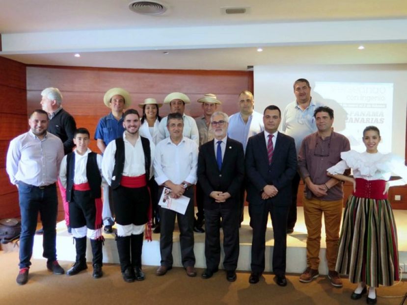 Gu&iacute;a: &ldquo;Encuentro Internacional de Verseadores Ciudad de Gu&iacute;a&rdquo;