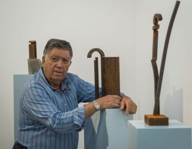 M&aacute;ximo Riol ofrece una visita guiada a su Muestra individual  &lsquo;El dibujo del acero&rsquo;