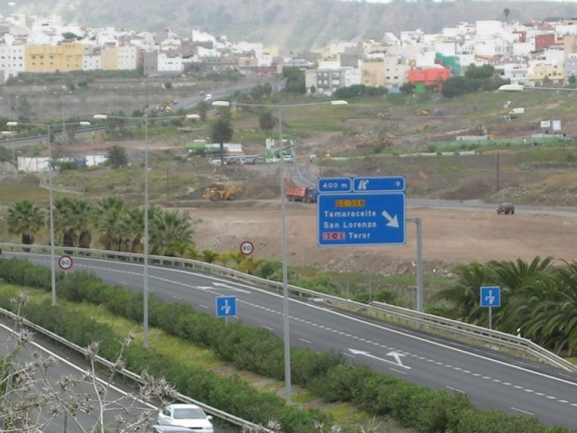 Sentido &uacute;nico en el acceso a Teror para la Romer&iacute;a y D&iacute;a del Pino