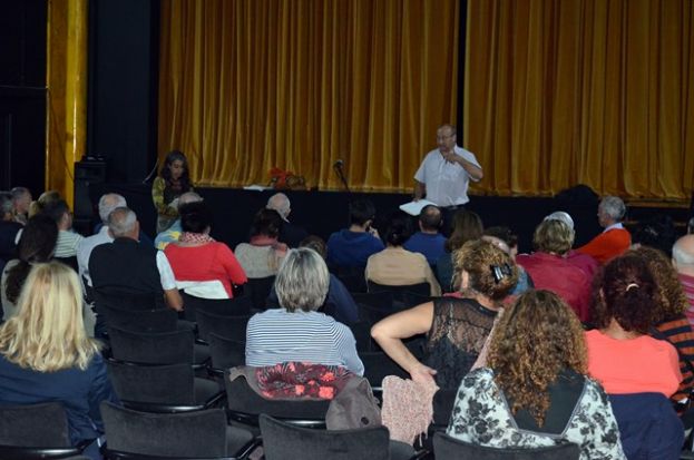 Santa Br&iacute;gida; Encuentro con los vecinos del Casco