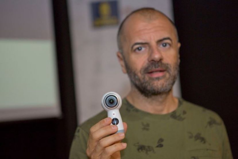 Hoy y ma&ntilde;ana, taller de v&iacute;deo 360 grados y su programaci&oacute;n orientada a webs