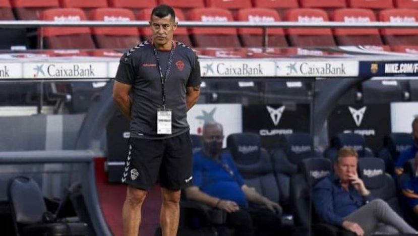 Almirón no podrá volver a entrenar en Europa esta temporada