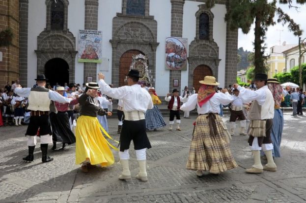 El lunes Gran Canaria se congrega en Teror alrededor de la Virgen del Pino