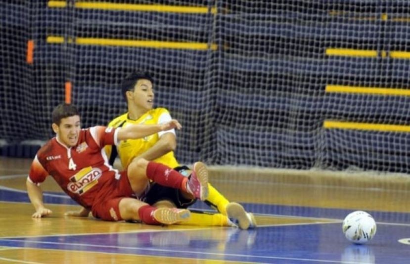 Triunfo de post&iacute;n del Gran Canaria FS en casa del l&iacute;der, ElPozo B, por 2-5