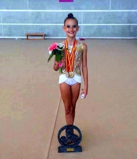 La gimnasta moganera Naomi Cabrera se proclama campeona de España