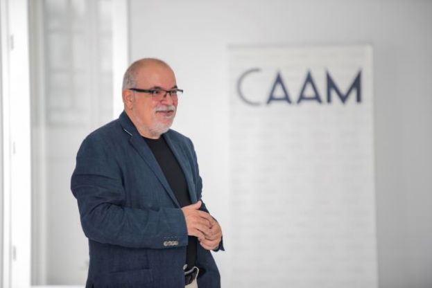 EL CABILDO DE GRAN CANARIA PRORROGA OTROS CINCO AÑOS EL CONTRATO DE ORLANDO BRITTO JINORIO COMO DIRECTOR ARTÍSTICO DEL CAAM