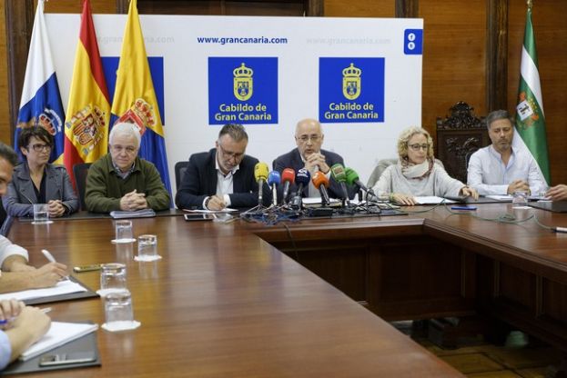Antonio Morales anuncia la continuidad de Nebot en el Gobierno grancanario