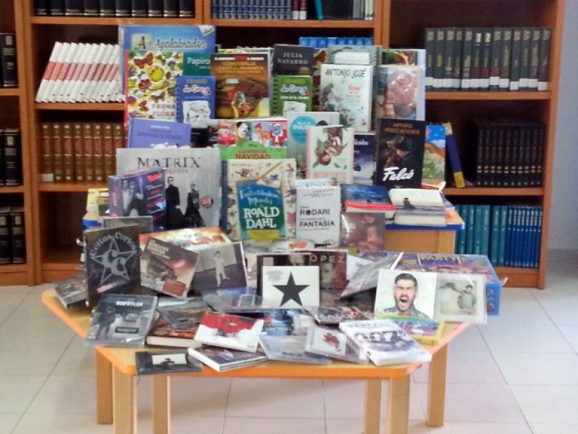 G&aacute;ldar: La Biblioteca Municipal cuenta con nuevos fondos documentales