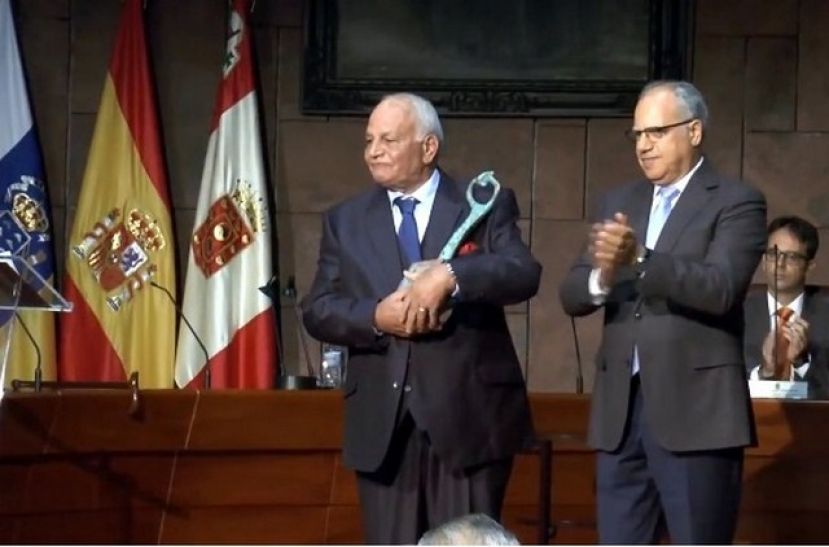 La Gomera: Lino dice adi&oacute;s, su silbo contin&uacute;a