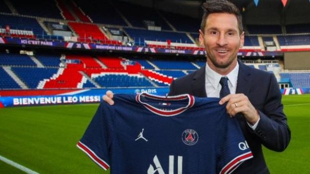 El Par&iacute;s Saint-Germain hace oficial el fichaje de Leo Messi