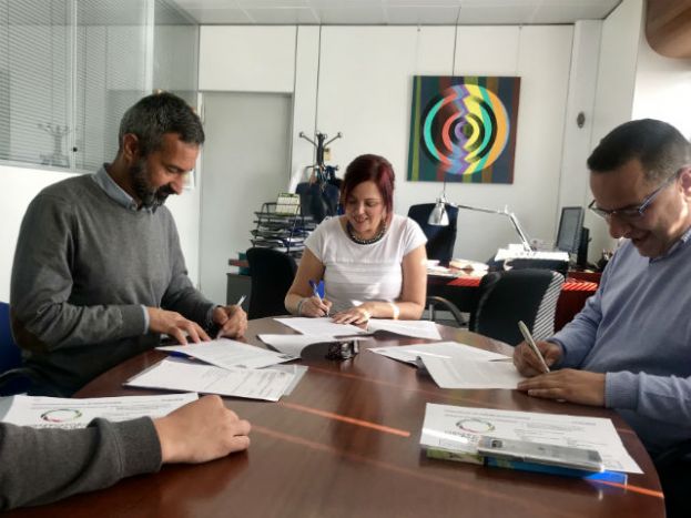 El Cabildo y el Ayuntamiento de Moya firman un convenio para el uso conjunto de las listas de reserva de personal