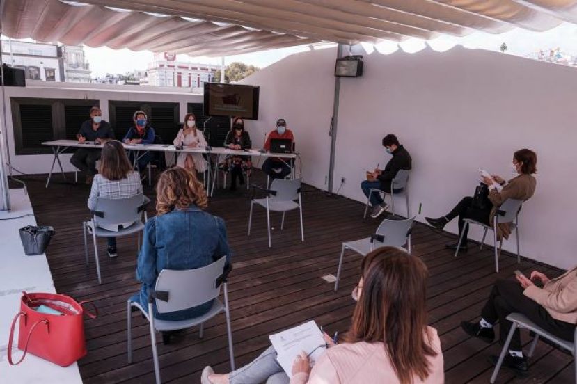 EL CONSEJO ASESOR DEL PACTO POR LA LECTURA Y LA ESCRITURA EN GRAN CANARIA SE REÚNE EN LA BIBLIOTECA INSULAR
