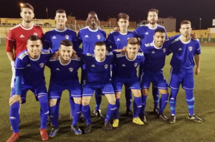 F&uacute;tbol 1&ordf; Regional: (0-0) La lluvia fue la protagonista entre el San Isidro y el Barrial