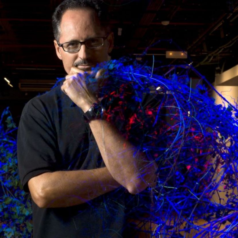 EL ARTISTA CRIST&Oacute;BAL GUERRA EXHIBE EN LA CASA-MUSEO LE&Oacute;N Y CASTILLO DE TELDE DOS SERIES PL&Aacute;STICAS ENRAIZADAS EN SU TERRITORIO NATAL, G&Aacute;LDAR