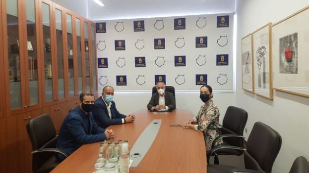 Cabildo y Ayuntamiento de Teror acuerdan la suspensi&oacute;n de la Romer&iacute;a del Pino