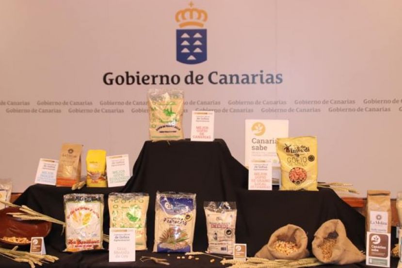 El Cabildo felicita a los productores de gofio de La Gomera por sus galardones