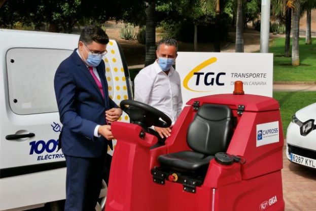 Nueva maquinaria para el servicio de limpieza de las estaciones de guaguas