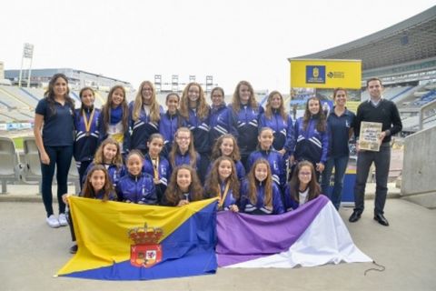 Recibimiento a las subcampeonas de España de natación sincronizada