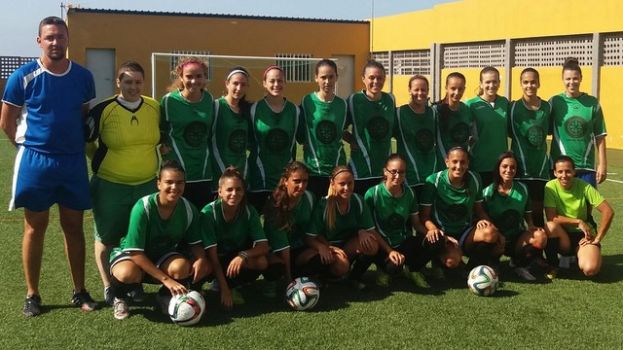 F&uacute;tbol Femenino: Esta tarde, 18.00 horas, se juega el Monta&ntilde;a Alta - Las Coloradas