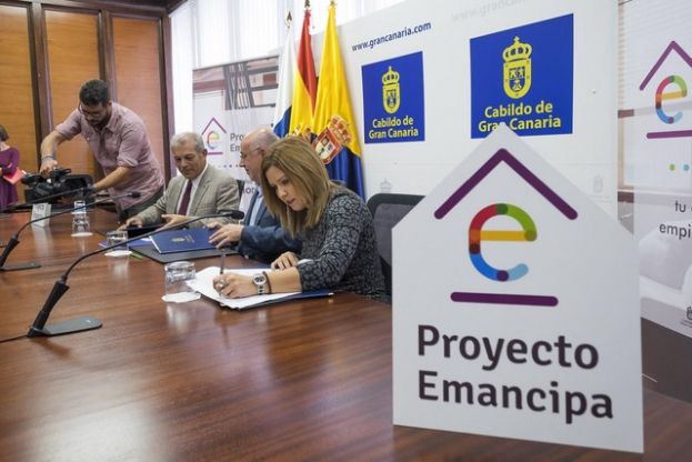 El Cabildo apoya a 500 jóvenes con una ayuda al alquiler de su primera vivienda