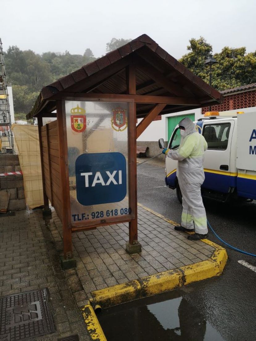 Valleseco: Comienza la limpieza y desinfecci&oacute;n por la crisis del coronavirus