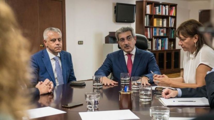 Hacienda acude al mercado privado para refinanciar 1.184 millones de deuda este año