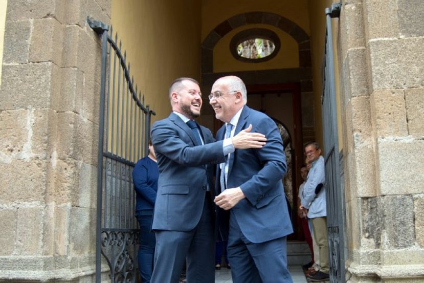 G&aacute;ldar: El presidente del Cabildo ha realizado una visita oficial al municipio