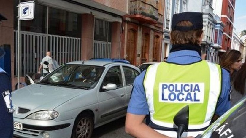 Una veintena de polic&iacute;as locales se forman en inspecci&oacute;n del transporte por carretera