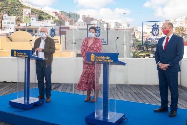 Un mercado digital &uacute;nico en Espa&ntilde;a y la profesionalizaci&oacute;n con apoyo del Cabildo, claves para que Triana sea la mejor zona abierta del pa&iacute;s