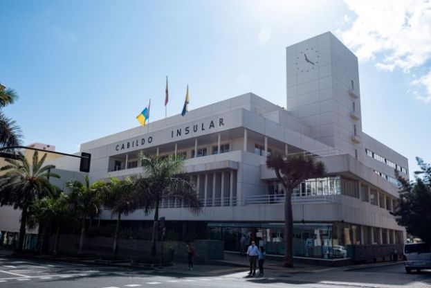 El Cabildo diagnostica la eficiencia energética de cuatro de sus edificios para rebajar el gasto en climatización e iluminación