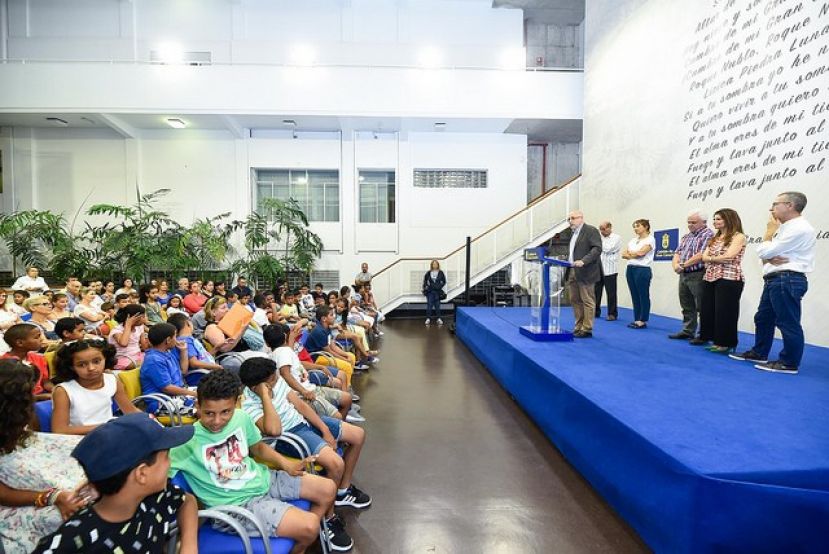 Casi 60 menores saharauis ya disfrutan de sus Vacaciones en Paz en Gran Canaria con sus familias de acogidas